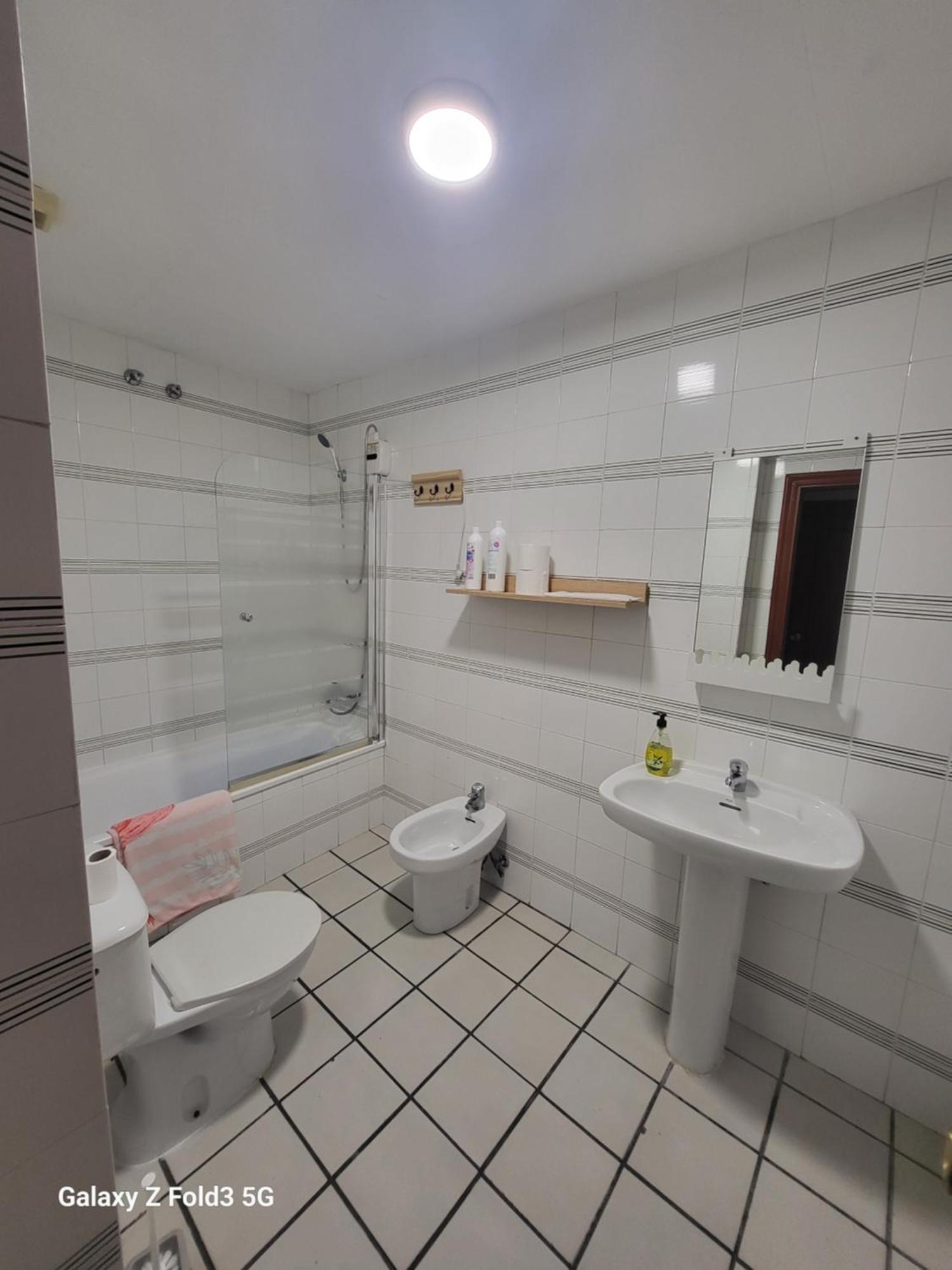 Habitacion Muy Centrica. Granada Kültér fotó