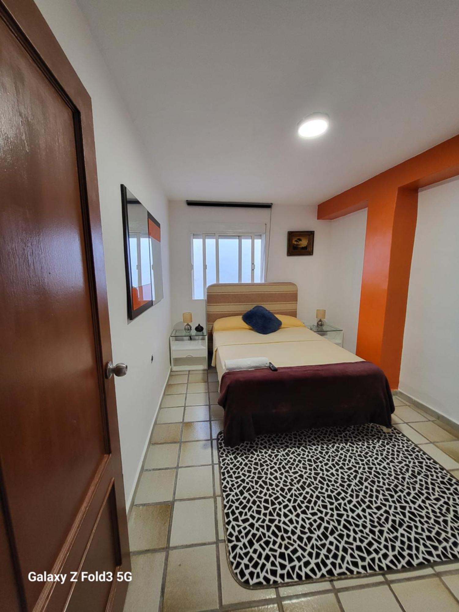 Habitacion Muy Centrica. Granada Kültér fotó