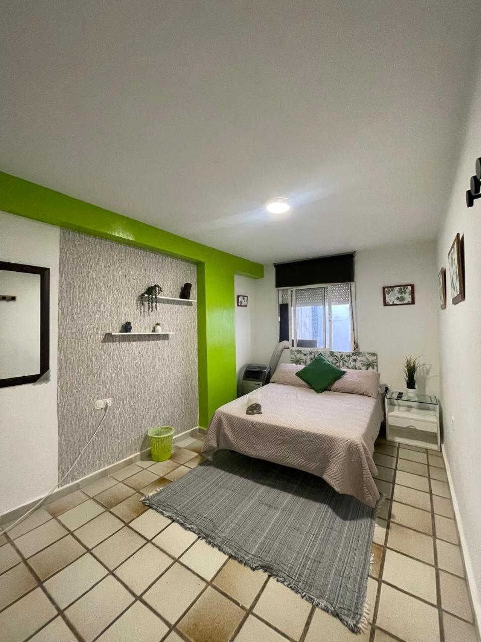 Habitacion Muy Centrica. Granada Kültér fotó