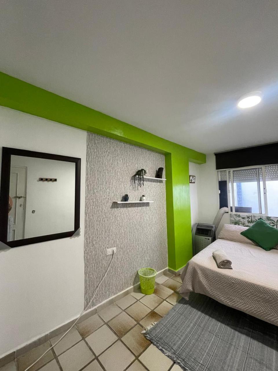 Habitacion Muy Centrica. Granada Kültér fotó